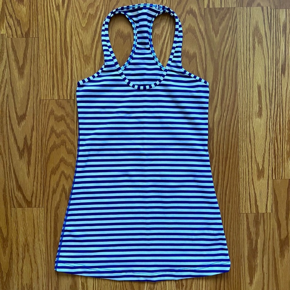 Like new Lululemon Tank, Size XS